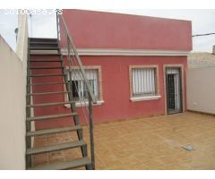 VENTA CASA ADOSADA PRIMERAS CALIDADES , BUEN PRECIO