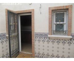 VENTA CASA ADOSADA PRIMERAS CALIDADES , BUEN PRECIO