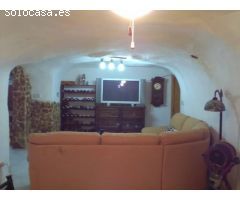 BONITA CASA CUEVA EN HONDON DE LAS NIEVES,ALICANTE,ESPAÑA