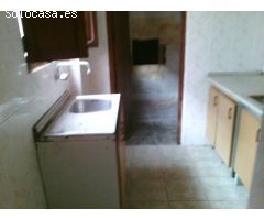 VENTA CASA CON LOCAL COMERCIAL