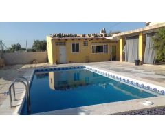 VENTA O ALQUILER CON OPCION A COMPRA, ASPE,ALICANTE CON CUADRA PARA CABALLERIA EN MUY BUENA ZONA