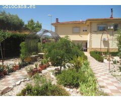 SE VENDE CHALET EN MONOVAR (ALICANTE)