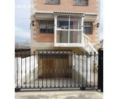 INMOBILIARIA SAN JOSE VENDE ESTUPENDA CASA EN LAS VIRTUDES EN VILLENA,ALICANTE