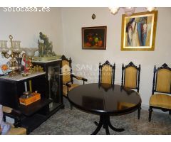 VENTA DE CASA PARA REFORMAR EN ASPE EN ZONA COLEGIOS Y BUENA ZONA