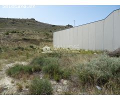 VENTA DE TERRENO INDUSTRIAL EN ASPE EN POLÍGONO, MUY BIEN UBICADO PARA AUTOVIAS  CERCA DE ELCHE