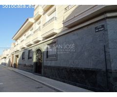 VENTA DE MAGNIFICA CASA EN NOVELDA ALICANTE
