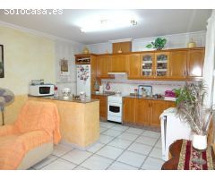 BONITO CHALET EN HONDON DE LAS NIEVES EN BUENA ZONA
