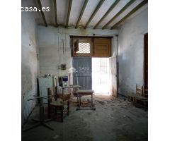 VENTA DE CASA SOLAR EN ASPE EN ZONA CENTRO MUY BIEN UBICADA