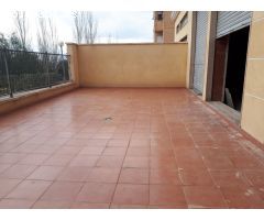 SE VENDE O SE ALQULA CON OPCION A COMPRA A BUEN PRECIO LOCAL COMERCIAL EN LA NIA EN ASPE (ALICANTE)