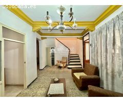 VENTA DE CASA EN EL CENTRO DE ASPE, PARA REFORMAR PARCIALMENTE