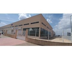 SE ALQUILA NAVE INDUSTRIAL EN NOVELDA ZONA POLIGONO FONDONET