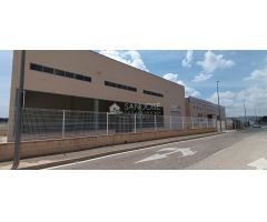 SE ALQUILA NAVE INDUSTRIAL EN NOVELDA ZONA POLIGONO FONDONET