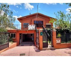 SE VENDE CHALET EN HONDON DE LOS FRAILES