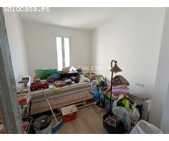 SE VENDE CASA EN PRIMERA PLANTA REFORMADA EN NOVELDA