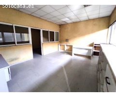SE VENDE LOCAL COMERCIAL EN MONFORTE DEL CID.