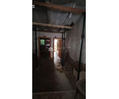 SE VENDE CASA PARA REFORMAR EN MONFORTE DEL CID