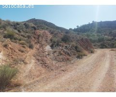 SE VENDE PARCELAMUY CERCA DEL PUEBLO DE MACISVENDA