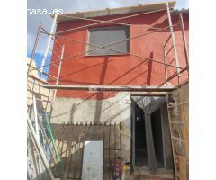 SE VENDE CASA DE CAMPO ADOSADA SEMIREFORMADA EN ZIONA TRANQUILA DEL TERMINO DE LA ROMANA