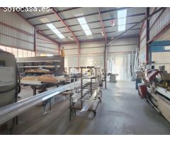SEW VENDE NAVE INDUSTRIAL EN BUEN ESTADO EN ASPE