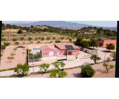 SE VENDE CHALET EN ZONA DE LA UMBRIA (ABANILLA)