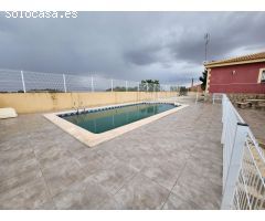 SE VENDE CHALET EN ZONA DE LA UMBRIA (ABANILLA)