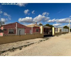 SE VENDE CHALET EN ZONA DE LA UMBRIA (ABANILLA)