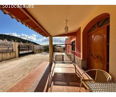 SE VENDE CHALET EN ZONA DE LA UMBRIA (ABANILLA)
