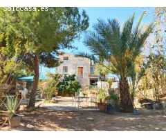 VENTA DE CASA CON TERRENO EN ASPE