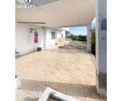 VENTA DE CASA DE CAMPO CON PARCELA. INFINITAS POSIBILIDADES