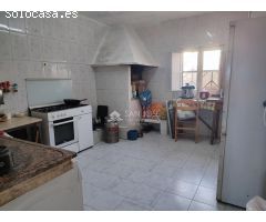 VENTA DE CASA DE CAMPO CON PARCELA. INFINITAS POSIBILIDADES