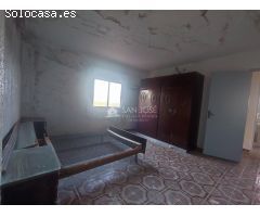 VENTA DE CASA DE CAMPO CON PARCELA. INFINITAS POSIBILIDADES