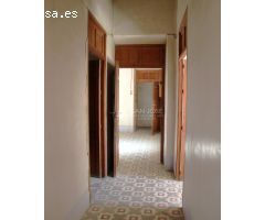 VENTA DE PISO EN LA ROMANA, PARA REFORMAR