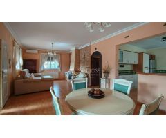 VENTA DE CHALET DE LUJO EN ASPE