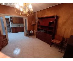 VENTA DE CASA PARA REFORMAR EN NOVELDA, ZONA LA GLORIETA