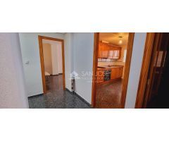 VENTA DE PISO EN ASPE, GRAN OPORTUNIDAD