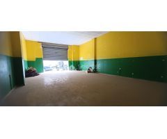 SE VENDE LOCAL COMERCIAL EN  NOVELDA ZONA PARQUE DE TRÁFICO
