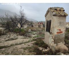 SE VENDE CASA CON PARCELA EN MACISVENDA. PRECIOSO ENTORNO RURAL