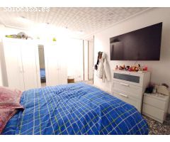 SE VENDE PISO EN AVENIDA DE LA CONSTITUCIÓN EN NOVELDA.