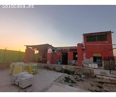 VENTA DE BONITA CASA DE CAMPO EN ASPE, ZONA HUERTA MAYOR