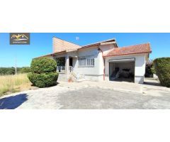 SE VENDE CASA CON PARCELA DE 3,2 HECTAREAS EN BÓVEDA (AMOEIRO). REF. 6557