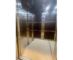 ¡El dúplex de lujo de tus sueños en una ubicación inmejorable!