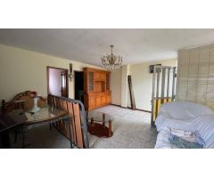 ¡Descubre el encanto de esta casa de piedra sin registrar, con posibilidad de registro para la venta