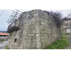 ¡Casas de piedra en la zona de Vilamarin!