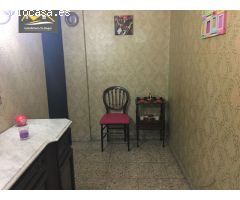 SE VENDE PISO DE 90M2 CON ASCENSOR EN LA CARBALLEIRA.