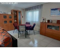 Piso amplio con garaje en el centro de Xinzo