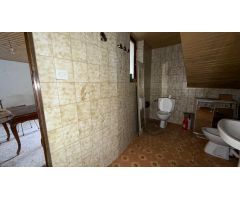 Casa de piedra sin registrar para reformar