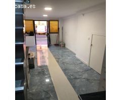 Local en venta con reforma para vivienda y vistas al mar