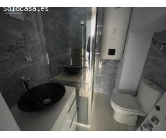 Local en venta con reforma para vivienda y vistas al mar