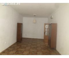 ¡Oportunidad en el corazón de Cádiz! Piso a escasos metros de la Catedral