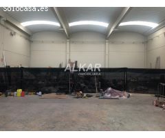 NAVE EN VENTA EN POLÍGONO LAS LABRADAS